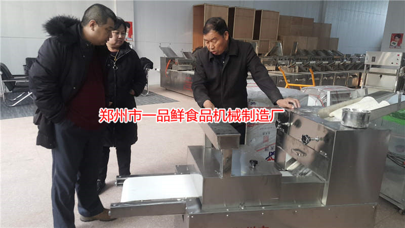 北京王先生開連鎖飯店購買一品鮮飯店成型機(jī)